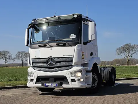 MERCEDES-BENZ ACTROS 1843 streamspace 2,30