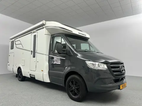 Hymer Tramp S 680 Mercedes Automaat 177 PK Off-Grid kamperen