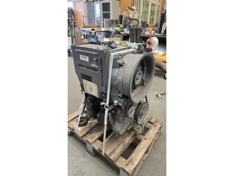 Deutz F2L1011 (bj 2004)