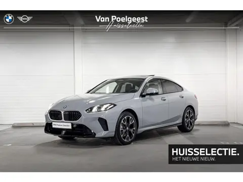 BMW 2 Serie Gran Coupé 220 | M-Sport Design | Driving Assistant | Harman/Kardon | Panoramadak | Huis