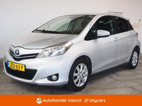 Toyota Yaris 1.0 VVT-i Aspiration Camera (APK:Nieuw) Incl.Garantie