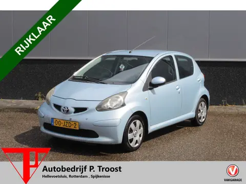 Toyota Aygo 1.0-12V *Meeneemprijs* /Airco/Toerenteller/Radio-CD speler/Elektrische ramen.