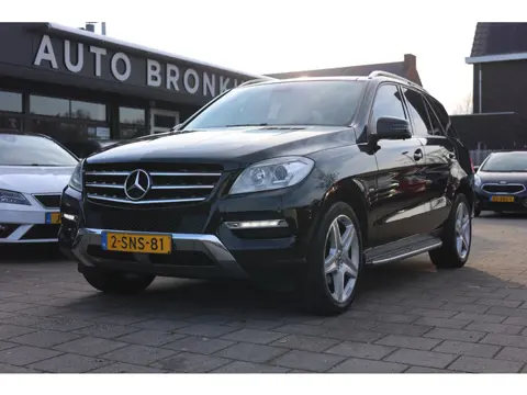 Mercedes-Benz M-Klasse 250 BLUETEC AUT | NAVI | CARPLAY | PANO | LEDER