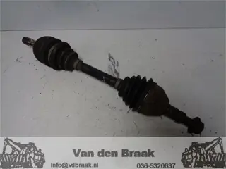 Opel Vectra 1.9 CDTi 2005-2009 Aandrijfas links