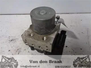 Opel Corsa 1.6 16V GSi 2006-2009 ABS Pomp