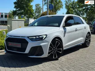 Audi A1 Sportback 25 TFSI Advanced edition S line