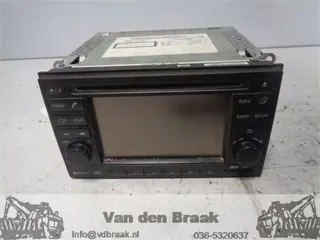 Nissan Qashqai+2 2010-2014 Radio / Navigatie