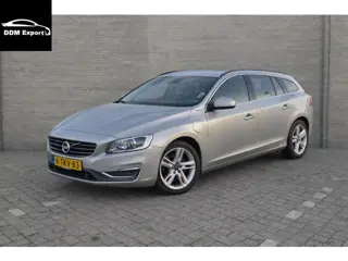 Volvo V60 2.4 D6 AWD Plug-In Hybrid Summum | Clima | Navi | Xenon | Camera | Pano | Leder met stoelv