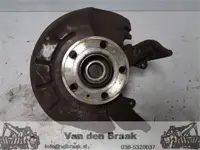 Volkswagen Polo 6R 1.2 TSi 2009-2014 Fusee rechts voor