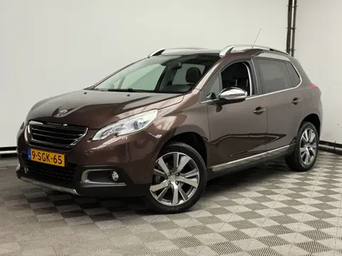 Peugeot 2008 1.6 VTi Féline Navi ECC Trekhaak 1e Eigenaar