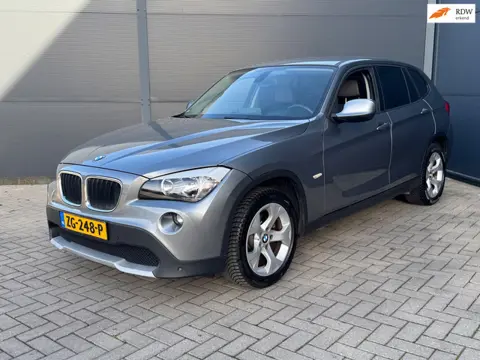 BMW X1 SDrive18i Executive / Automaat / Carplay / Trekhaak