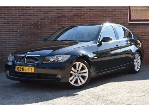 BMW 3-serie 325i Dynamic Executive '05 Xenon Clima Cruise Inruil mogelijk