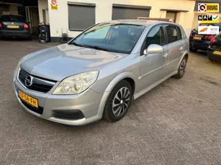 Opel Signum 1.9 CDTi Elegance AUT/AIRCO/NAVI BJ 2006
