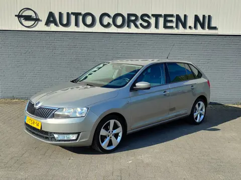 Škoda Rapid Spaceback 1.2TSI Trekhaak Navi Ecc Stoelverwarming Cruise Control Pdc Elegance Businessl