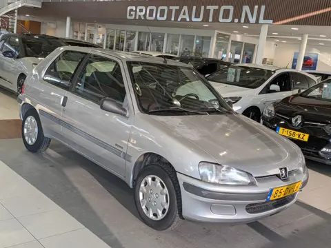 Peugeot 106 1.4 Accent Automaat NAP, Stuurbekrachtiging