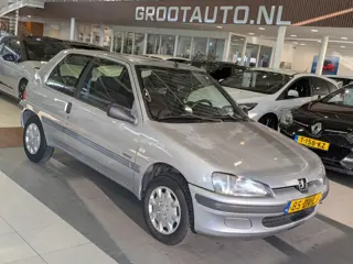 Peugeot 106 1.4 Accent Automaat NAP, Stuurbekrachtiging