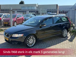 Volvo V50 1.8 Sport! 2e EIGENAAR NL AUTO NAP! Airco l Cruise l LMV l MTF-STUUR! DEALER OH l TOPSTAAT