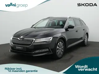 Skoda Superb 1.4 TSI iV 218 pk Style | Trekhaak | Geheugenstoelen | Matrix LED | Achteruitrijcamera