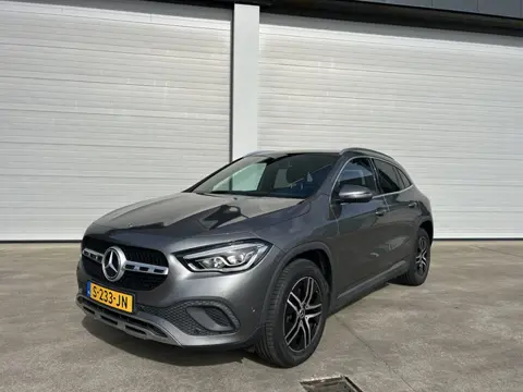 Mercedes-Benz GLA 250 e Style (bj 2021, automaat)