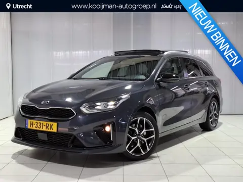 Kia Ceed Sportswagon 1.4 T-GDi GT-Line  Trekhaak, Stoel en Stuur verwarming, Schuif kantel dak.