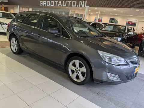 Opel Astra Sports Tourer 1.4 Edition Airco, Cruise Control, Trekhaak, Stuurbekrachtiging