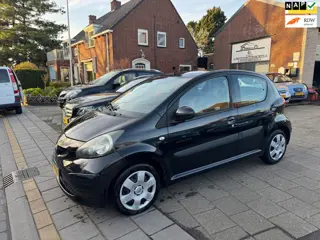 Toyota Aygo 1.0-12V + | Automaat