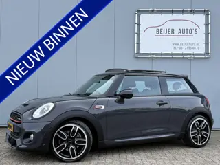 MINI Mini 2.0 Cooper S Serious Business Automaat JCW Pakket/Schuifdak.