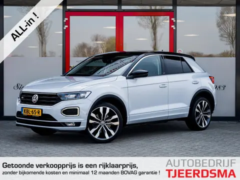 Volkswagen T-Roc 1.5 TSI Sport | R-Line | Dode Hoek Detectie | Stoelverwarming | LED Koplampen | Vir