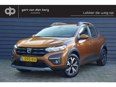 Dacia SANDERO Stepway 1.0 TCe 100 Bi-Fuel Comfort - CARPLAY - TREKHAAK - KEYLESS - CRUISE CONTROL -