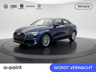 Audi A3 Limousine 35 TFSI Business edition 150PK S-tronic | Panorama dak | Trekhaak | Clima | Parkee