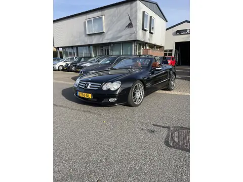 Mercedes-Benz SL-Klasse 350 7 Traps Automaat 272 PK Keurig nette en volledig onderhouden SL