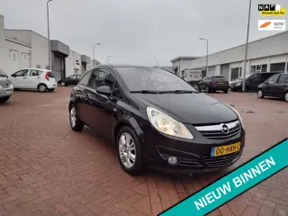 Opel Corsa 1.4-16V Cosmo MOOIE AUTO BEL 0619590613 AIRCO APK 30-01-2027
