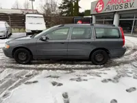 Volvo V70 2.4,103kw/140pk,4-9-2007,422180km,AUT,1895,-
