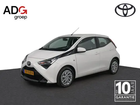 Toyota Aygo 1.0 VVT-i x-play | Apple Carplay/Android Auto | Parkeercamera | Airco |