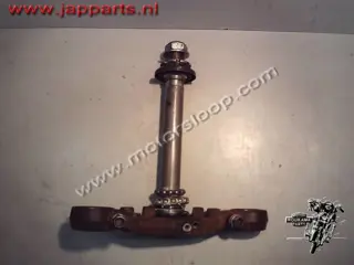 Honda CB900F(SC48) Balhoofd T-stuk