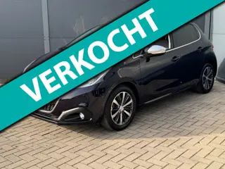 Peugeot 208 1.2 PureTech Allure / Automaat / Carplay / Leer