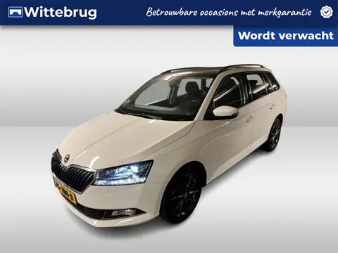 Škoda Fabia Combi 1.0 Business Edition / Panorama dak / Navigatie / LM 16 inch / LED / APP / Parkeer