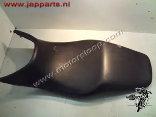 Honda CB900F(SC48) Zadel