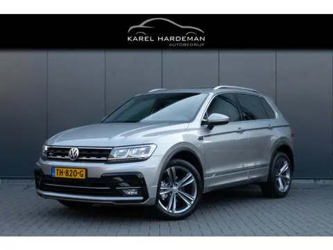 Volkswagen Tiguan 1.4 TSI 4Motion Highline Business R | R-LINE | PANORAMADAK | ACC | STOELVERWARMING