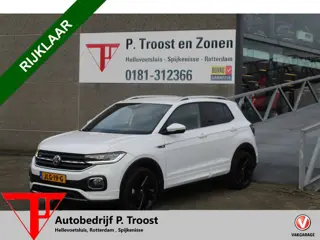 Volkswagen T-Cross 1.0 TSI R-Line binnen & buiten / Digitaal dashboard / Parkeersensoren rondom / Ac