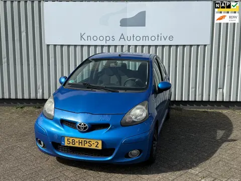 Toyota Aygo 1.0-12V Dynamic Blue Handelsprijs