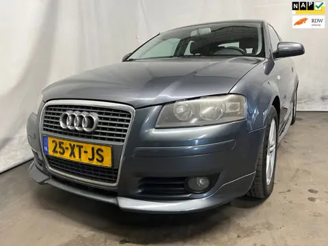 Audi A3 1.9 TDI Attraction Pro Line Business - Schade