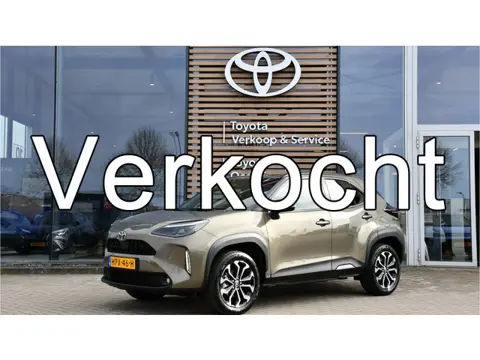 Toyota Yaris Cross 1.5 Hybrid 115 First Edition Automaat 116pk | Comfort Pack | Voorstoelen / stuurw