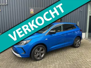 Opel GRANDLAND 1.6 Turbo Plug-In Hybrid Business Edition