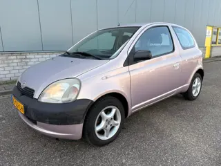 Toyota Yaris 1.0-16V VVT-i Terra