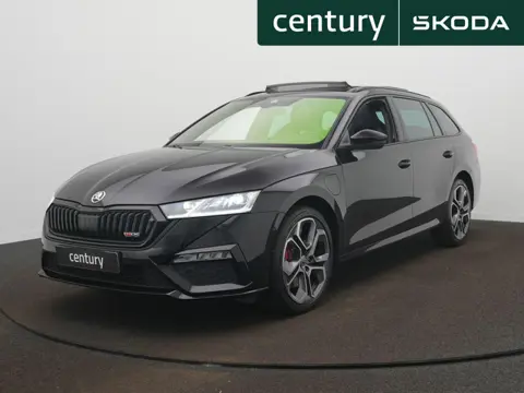 Skoda Octavia Combi 1.4 TSI RS iV PHEV Business Panoramadak - Head-Up display - Clima - 19 Inch