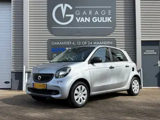 Smart Forfour 1.0 71PK Pure Airco,CruiseControl,Leder,Isofix,Radio/CdSpeler,Start/Stop,Bluetooth,Usb