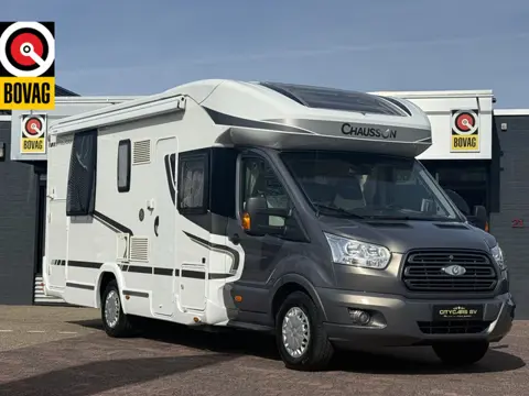 Chausson Flash 718 EB queensbed+hefbed fietsenrek zonnepaneel elktr schotel tv hordeur remis plisse