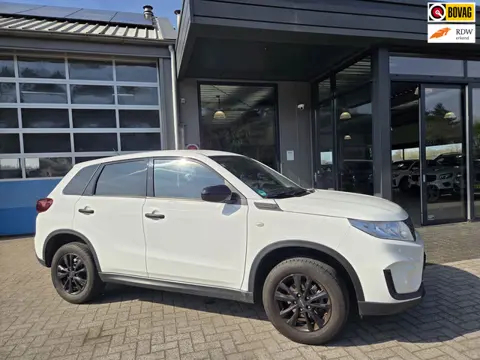 Suzuki Vitara 1.0 Boosterjet Comfort * Weinig kilometers !
