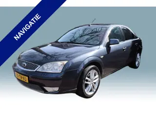 Ford Mondeo 1.8-16V Platinum 17 Inch BBS velgen, Navigatie, Trekhaak, Stoelverwarming